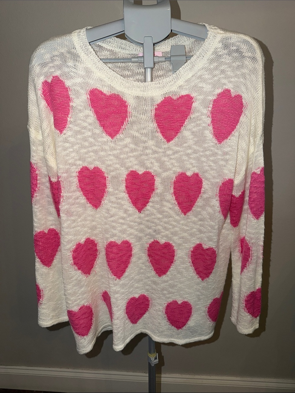 Pink Lily Cream Sweater with Pink hearts 🩷